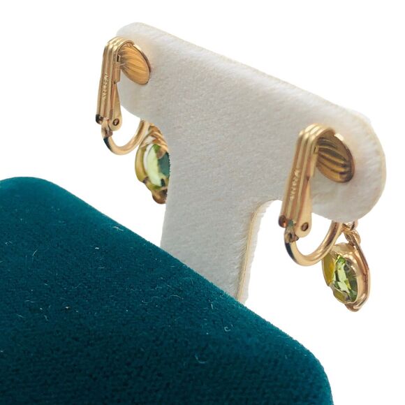 VTG 14k Gold Plated Dangle Earrings Green Zircon December Birthstone Clip-on - Picture 5 of 12